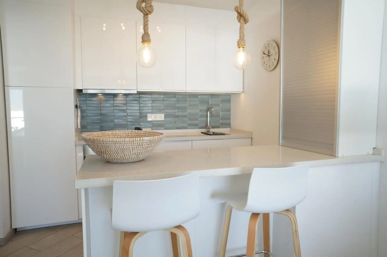 Edf Delfin 4/10 Apartment Nerja